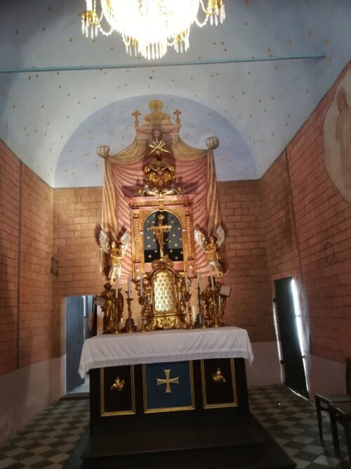 Altar Kalvarienbergkirchlein <br />
Foto:  Kevin Kreuzwirt