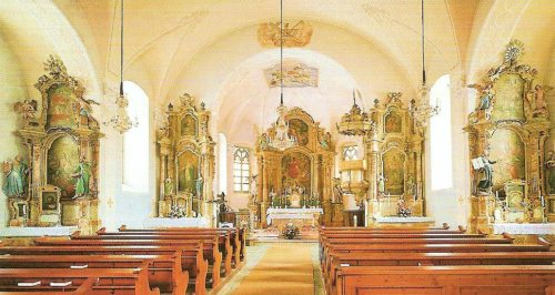 Innenraum der Pfarrkirche St. Florian (© Foto: Verlag St. Peter, Salzburg)