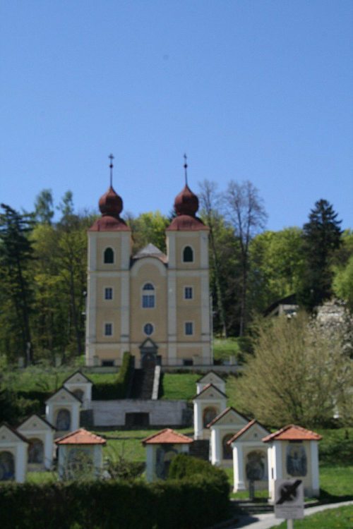 Blick auf die Klagenfurter Kreuzberglkirche (Foto: Stadtpastoral)