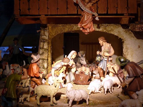 Krippen veranschaulichen die mit der Geburt Christi verbundenen Ereignisse. Foto. Krippenfreunde Feldkirchen