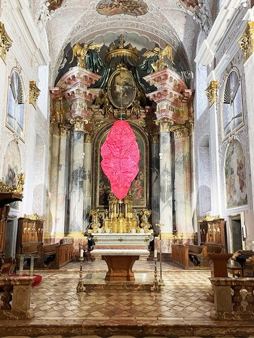 Bildunterschrift (Bildrechte sind zwingend anzugeben!) Bildunterschrift (Bildrechte sind zwingend anzugeben!)