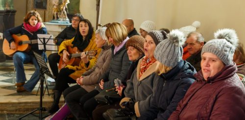 Chor der Lebenshilfe Kärnten<br />
Foto: Anton Wieser Chor der Lebenshilfe Kärnten<br />
Foto: Anton Wieser