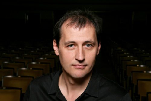 Gabriel Lipuš je profesor za solopetje na konservatoriju v Celovcu. (© Foto: Marko Lipuš) Gabriel Lipuš je profesor za solopetje na konservatoriju v Celovcu. (© Foto: Marko Lipuš)