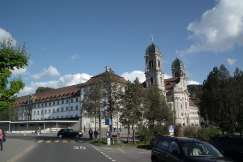 Ziel des ersten tages - Einsiedeln (© Foto: Grete Schachner)