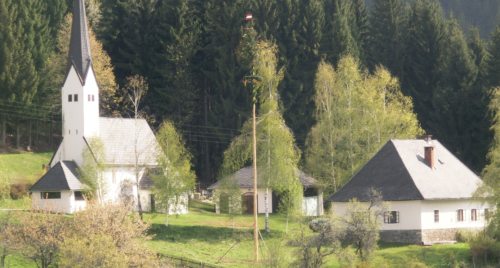 Maibaum am Lorenzenberg (© Foto: Johannes Graf)