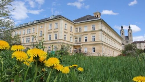 Der Marienhof in Maria Saal (© Foto: Evelin Pötscher)