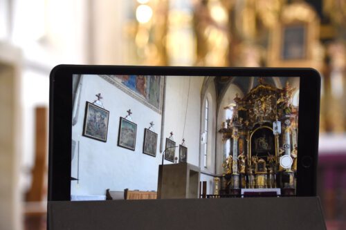 Übertragungewn der Gottesdienste (Foto: G. Mischitz)