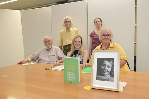 Bildunterschrift (Bildrechte sind zwingend anzugeben!)