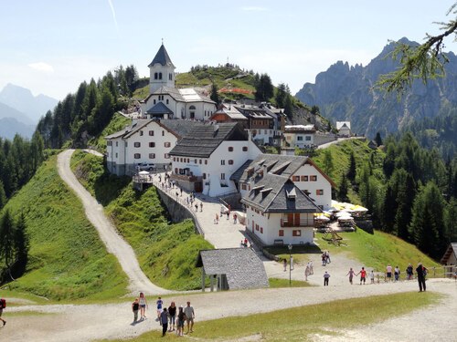 Der Monte Lussari st ein beliebtes Ziel für Pilgerinnen und Pilger aus Kärnten, Slowenien und Friaul. Foto: Pressestelle Der Monte Lussari st ein beliebtes Ziel für Pilgerinnen und Pilger aus Kärnten, Slowenien und Friaul. Foto: Pressestelle