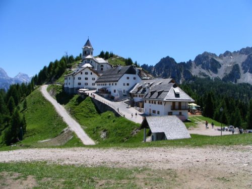 Die diesjährige Dreiländerwallfahrt führt auf den Monte Lussari. (© Foto: Pressestelle)