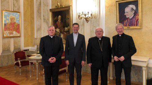 vlnr.: Ordinariatskanzler Ibounig, Dompfarrer Allmaier, Nuntius Lopéz Quintana und Diözesanadministrator Guggenberger (Foto: Nuntiatur)