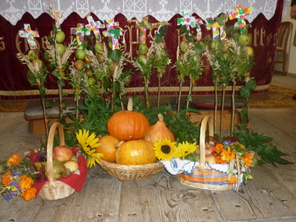 Erntedank Im Kindergarten Gottesdienst - Nehru Memorial