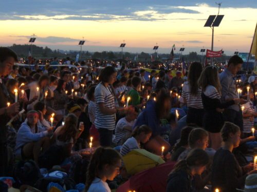 Vigil am Campus Misericordiae (© Foto: Peter Artl, Katholische Jugend Kärnten)