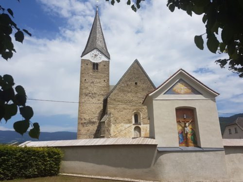 Pfarrkirche Neuhaus - Farna cerkev 2018