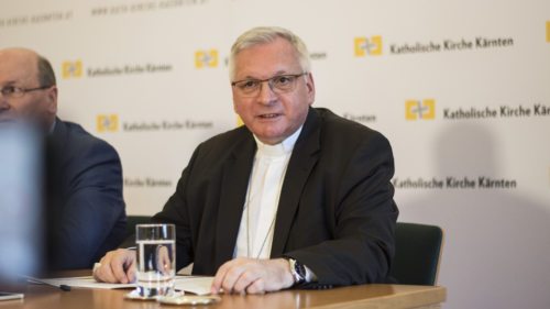 Bischof Werner Freistetter, der neue Apostolische Administrator der Diözese Gurk bei seiner Pressekonferenz im Klagenfurter Bischofshaus (Foto: KH Kronawetter / Internetredaktion