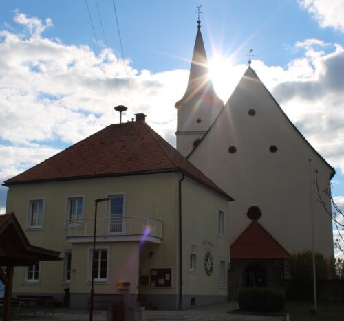 Firmung in der Pfarrkirche Pölling (Foto:KUST)