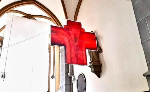 Bildunterschrift (Bildrechte sind zwingend anzugeben!) Bildunterschrift (Bildrechte sind zwingend anzugeben!)