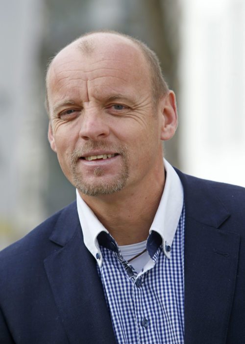 Stefan Sablatnig wird zum ersten Akolythen auf Dauer beauftragt. (© Foto: Pressestelle/Eggenberger ) Stefan Sablatnig wird zum ersten Akolythen auf Dauer beauftragt. (© Foto: Pressestelle/Eggenberger )