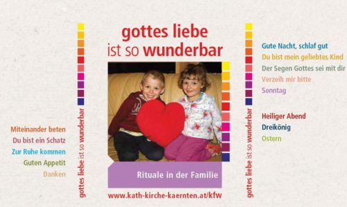Die Handreichung für Familien mit den 13 Themen (© Foto: Unterlercher)