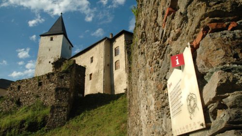 Schloss Straßburg im Gurktal (© Foto: KH Kronawetter)