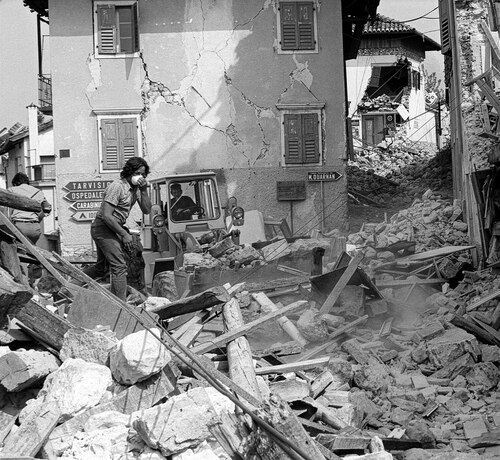 Das Beben hinterließ eine Spur der Verwüstung Foto: Gert Eggenberger