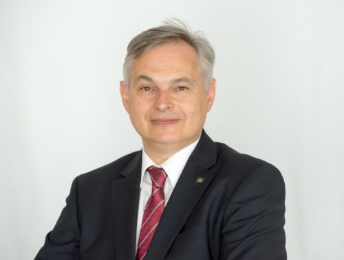 Ärztlicher Direktor Gerhard Stark referiert in Maria Saal zum Thema “Glaube und Gesundheit“.  (© Foto: Barmherzige Brüder Provinz Österreich )