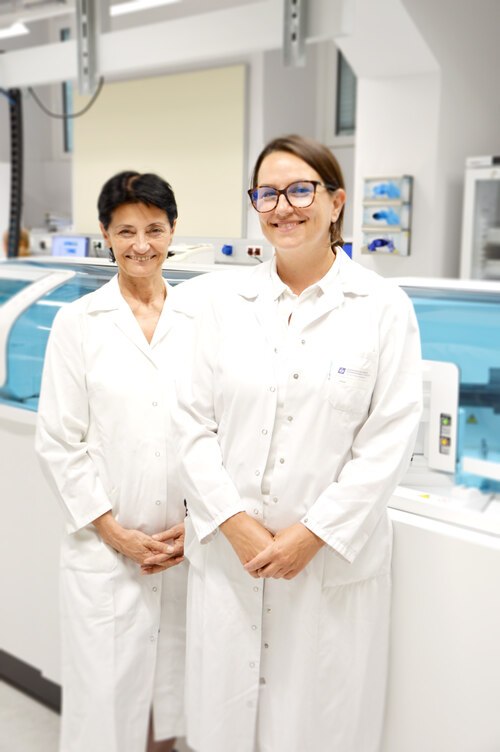 Prim. Dr. Mariana Stettin, MPH (links) und Carmen Neubauer-Weiß, BMA – © BB St. Veit