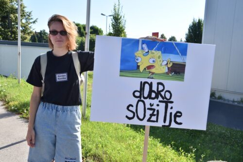 Bildunterschrift (Bildrechte sind zwingend anzugeben!) Bildunterschrift (Bildrechte sind zwingend anzugeben!)