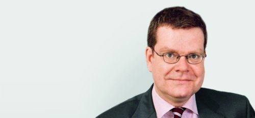Jan Roß, “Zeit“-Redakteur und Bestseller-Autor, im Sonntag-Gespräch über Kreuz & Auferstehung, das christliche Menschenbild und Religion als Stifterin von Freiheit (© Foto: Nicole Sturz) Jan Roß, “Zeit“-Redakteur und Bestseller-Autor, im Sonntag-Gespräch über Kreuz & Auferstehung, das christliche Menschenbild und Religion als Stifterin von Freiheit (© Foto: Nicole Sturz)