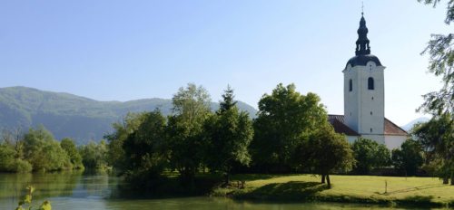 in Kärnten, Slowenien und Friaul - Christentum im Alpen-Adria-Raum Nr. 11  (Fotos: Martin Assam) (© Foto: Martin Assam - Kostanjevica na Krki)