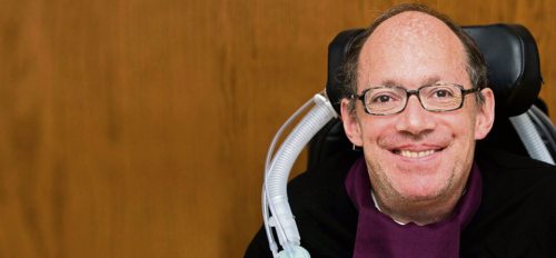 Nationalratsabgeordneter, Buchautor und Rollstuhlfahrer Franz-Joseph Huainigg im SONNTAG-Interview über Glück, Lebensgestaltung und falsches Mitleid (© Foto: Christian Müller) Nationalratsabgeordneter, Buchautor und Rollstuhlfahrer Franz-Joseph Huainigg im SONNTAG-Interview über Glück, Lebensgestaltung und falsches Mitleid (© Foto: Christian Müller)