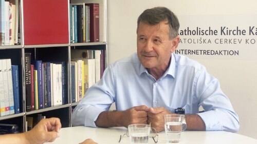 Bildunterschrift (Bildrechte sind zwingend anzugeben!) Bildunterschrift (Bildrechte sind zwingend anzugeben!)
