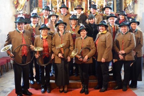 Jagdhornbläsergruppe Köttmannsdorf (Foto: SM) Jagdhornbläsergruppe Köttmannsdorf (Foto: SM)