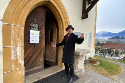Bildunterschrift (Bildrechte sind zwingend anzugeben!) Bildunterschrift (Bildrechte sind zwingend anzugeben!)