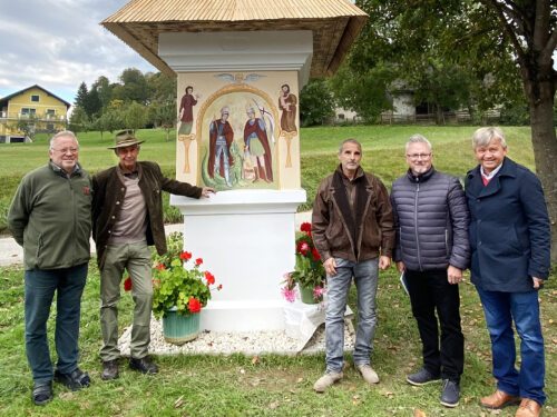 Ein herzliches Danke stellvertretend für alle: Helmut Zwander, Ernst Modritsch, Hans-Jörg Miklautz, Roland Mutter, BGM Josef Liendl (© Foto: UM) Ein herzliches Danke stellvertretend für alle: Helmut Zwander, Ernst Modritsch, Hans-Jörg Miklautz, Roland Mutter, BGM Josef Liendl (© Foto: UM)
