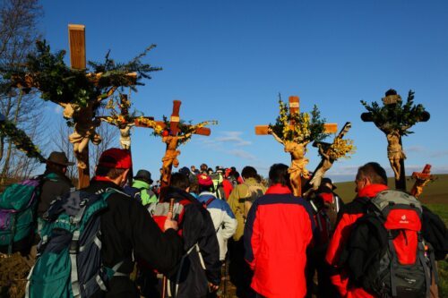 Am “Dreinagelfreitag“, dem zweiten Freitag nach Ostern, finden in Kärnten traditionell mehrere Wallfahrten statt: Foto: Pressestelle Am “Dreinagelfreitag“, dem zweiten Freitag nach Ostern, finden in Kärnten traditionell mehrere Wallfahrten statt: Foto: Pressestelle