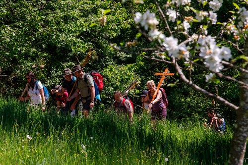 Aufstieg auf den Veitsberg<br />
Foto: Anton Wieser Aufstieg auf den Veitsberg<br />
Foto: Anton Wieser