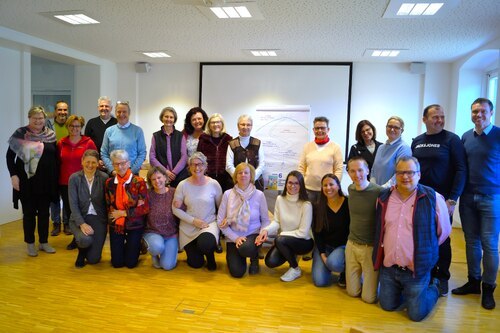 Foto: P. Emmanuel-Maria Fitz OFM<br />
Ein Abschlussfoto der Teilnehmer/innen beim Glaubensseminar “Kann ich noch etwas von Gott erwarten? Wer“s glaubt, wird selig.“
