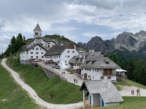 Sv. Višarje: 25. julija Romanje treh dežel (GF) Sv. Višarje: 25. julija Romanje treh dežel (GF)