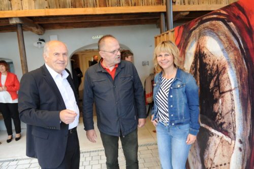 Zdravko Inzko, Petar Waldegg, Sonya Feinig (Gotthardt) Zdravko Inzko, Petar Waldegg, Sonya Feinig (Gotthardt)