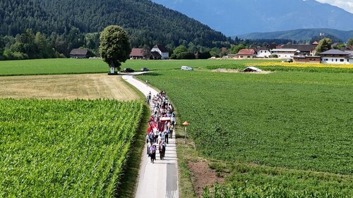 Bildunterschrift (Bildrechte sind zwingend anzugeben!)