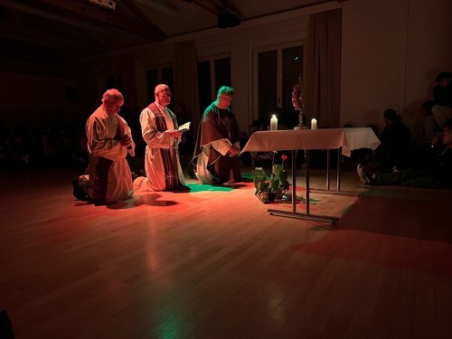 Bildunterschrift (Bildrechte sind zwingend anzugeben!)