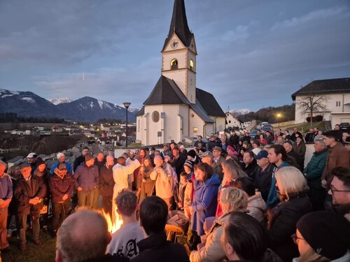 Bildunterschrift (Bildrechte sind zwingend anzugeben!)