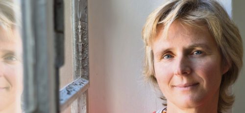 Die Ordensfrau und Buchautorin Melanie Wolfers im SONNTAG-Gespräch über “Ich mit mir“ (© Foto: Cathrine Stuckhard/Laif) Die Ordensfrau und Buchautorin Melanie Wolfers im SONNTAG-Gespräch über “Ich mit mir“ (© Foto: Cathrine Stuckhard/Laif)