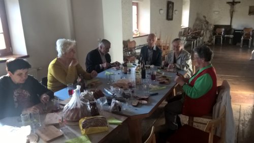 Genütliches Beisammensein in Zeltschach. (© Foto: Wurzer)