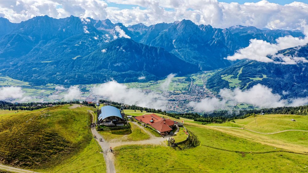 Osttirol, Zettersfeld mit Blick auf Lienz |  Tomy Oberrainer