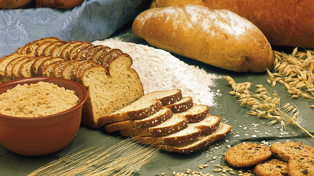 Jesus antwortete ihnen: Ich bin das Brot des Lebens; wer zu mir kommt, wird nie mehr hungern, und wer an mich glaubt, wird nie mehr Durst haben.(Joh 6,35) (https://commons.wikimedia.org/wiki/File:Various_grains.jpg)