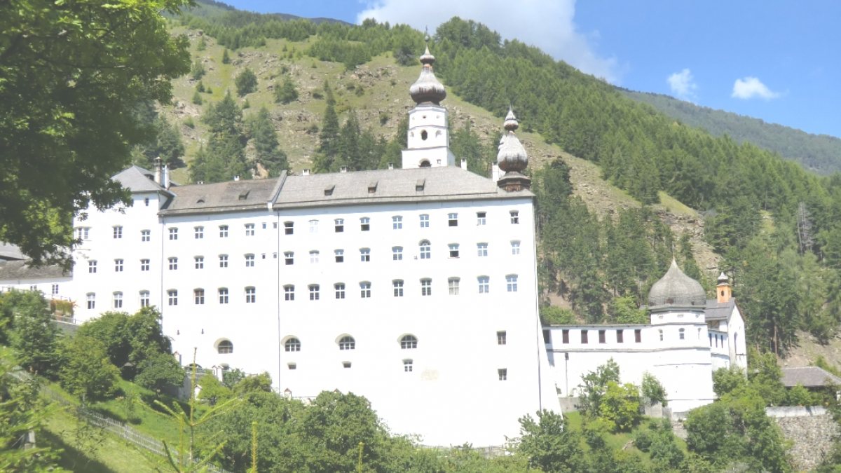Kloster Marienburg bei Mals in S&uuml;dtirol wurde von Adalgott von Chur gegr&uuml;ndet. (Joachim Sch&auml;fer - <a href="https://www.heiligenlexikon.de">&Ouml;kumenisches Heiligenlexikon</a>)