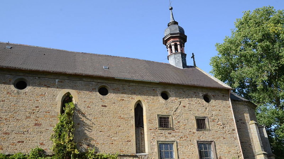 Klosterkirche St. Markus in Heiligenthal in Bayern (Tilman2007 [GFDL (http://www.gnu.org/copyleft/fdl.html) oder CC BY 3.0 (https://creativecommons.org/licenses/by/3.0)], von Wikimedia Commons)
