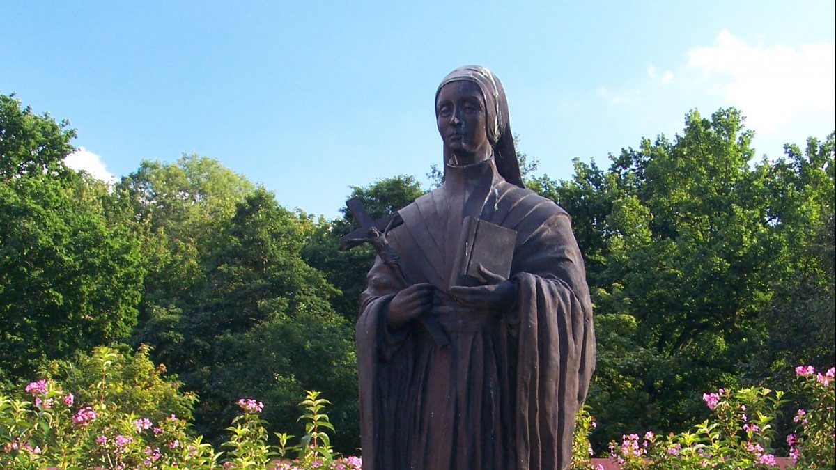 Die Hl. Regina ist Gr&uuml;nderin der Katharinenschwestern (Kongregation der Schwestern von der hl. Jungfrau und M&auml;rtyrerin Katharina von Alexandrien), sie gelten als Wegbereiter f&uuml;r viele nachfolgende Krankenpflegeorden. (Lestat (Jan Mehlich) [CC BY-SA 2.5 (https://creativecommons.org/licenses/by-sa/2.5)], von Wikimedia Commons)